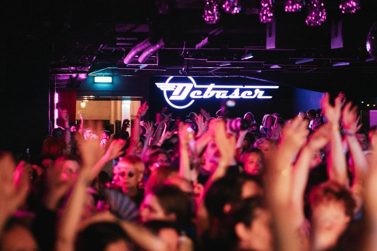 Debaser