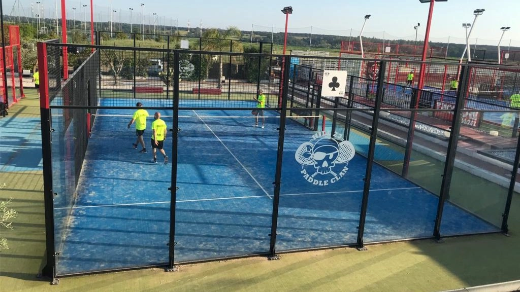 đ„ Padel for Internationals (read the description)