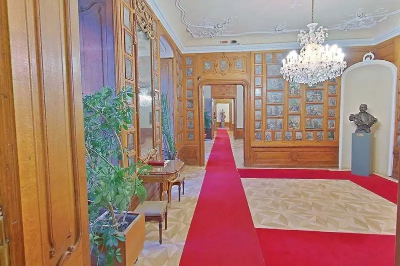 Virtuálna prehliadka Mirbachovho paláca