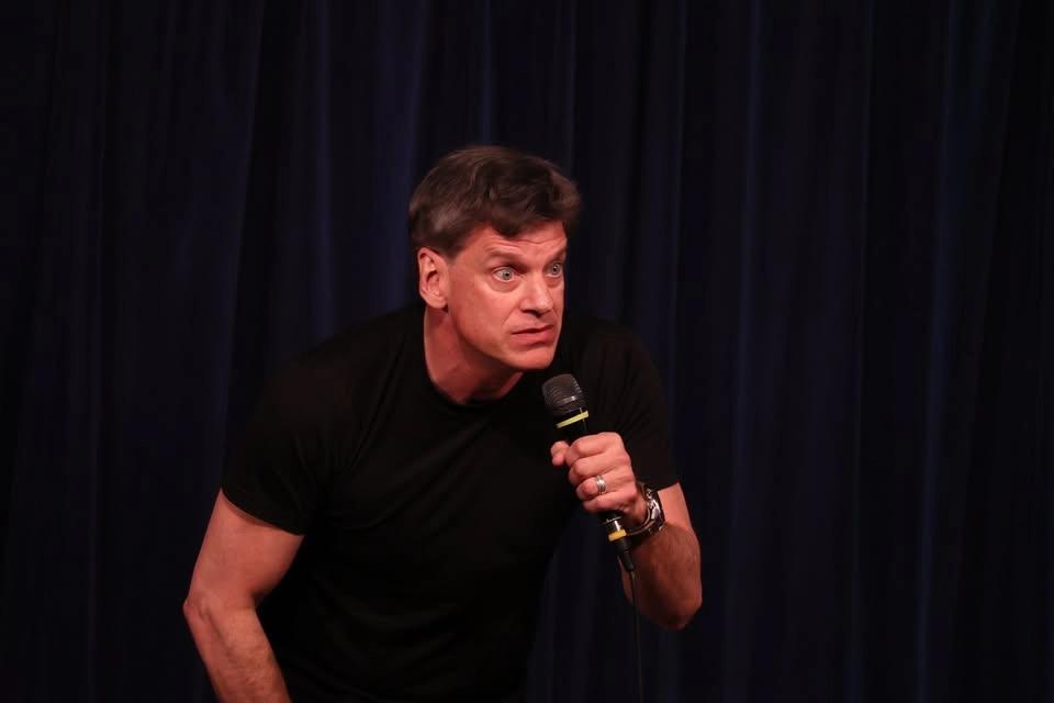 Dale Jones is in Wichita,KS at The LoonyBin Aug 28 & 29