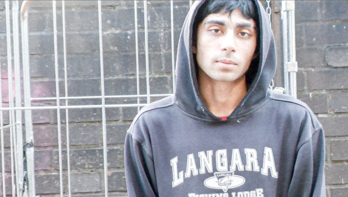 Oval: the sound chalk makes + blau fosk