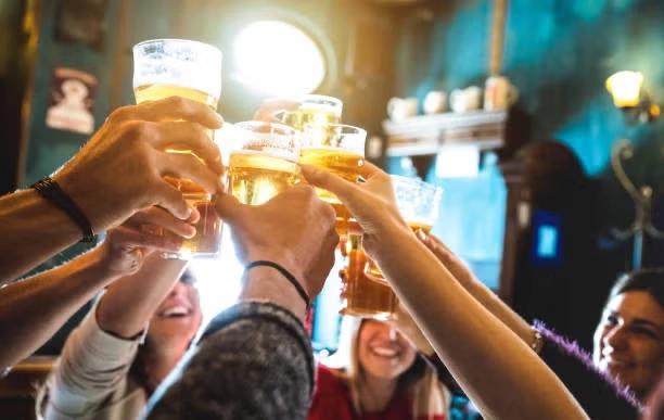Networking and Drinks: English Social Club