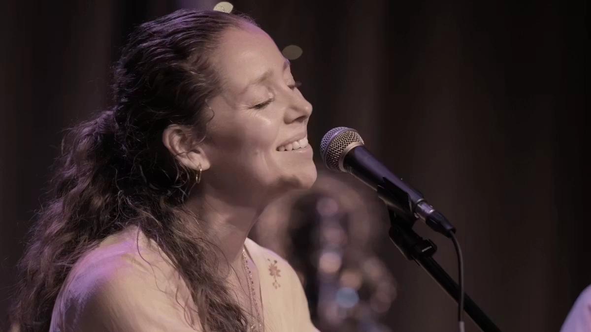 Jahnavi Harrison | 29. August | København