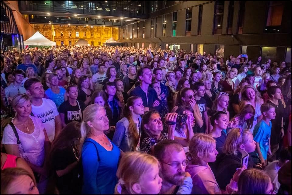 LUCIE REVIVAL / ZA OPONOU Plzeň / velká párty bez vstupného