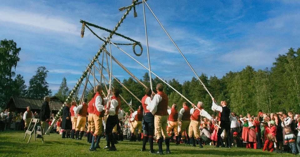 Midsommar på Gammelgården Svärdsjö