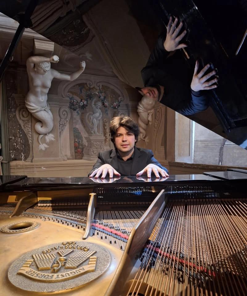 MUSICA: RICCARDO BRAGHIROLI