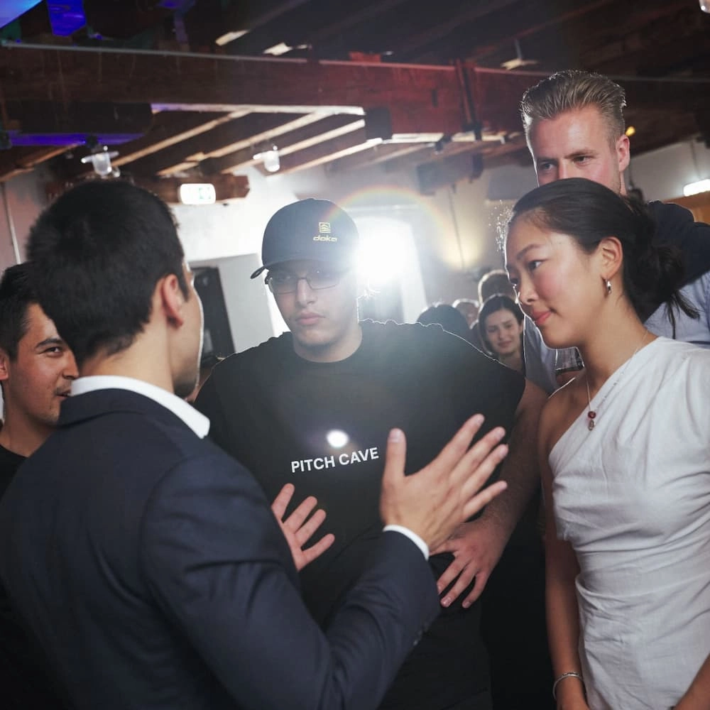 Nobody Taught You How To Network