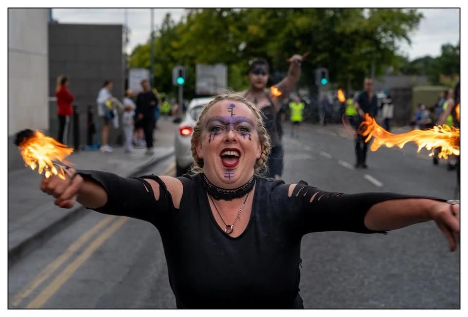 ATHLONE RIVER FESTIVAL OPENING STREET SPECTACLE PARADE