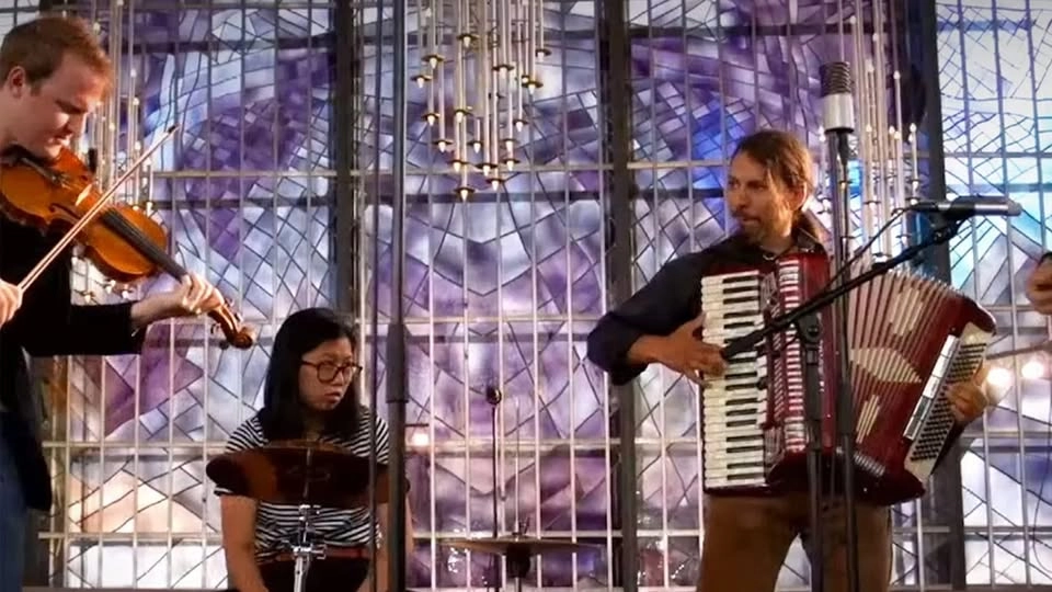 🎶 Ät så spelar vi: Grabbarna från Eken 🎶