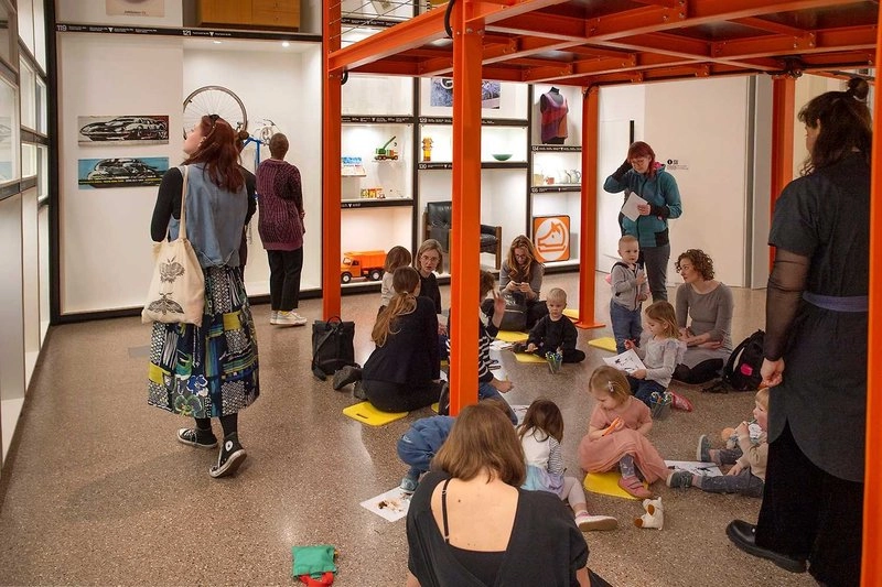 Barevné dopoledne: Dávné kouzlo porcelánu