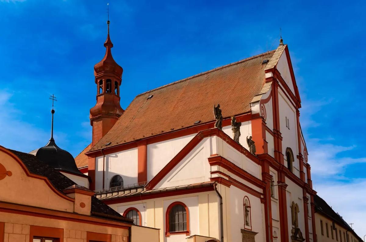 Historické čtvrtky – Františkánský klášter s kostelem sv. Josefa