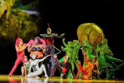 Cirque du Soleil: Ovo