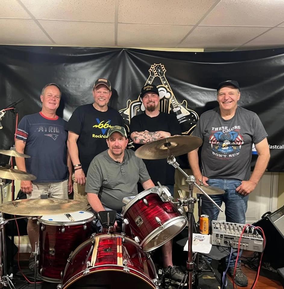 Beginning of Summer Concert VFW with Last Call