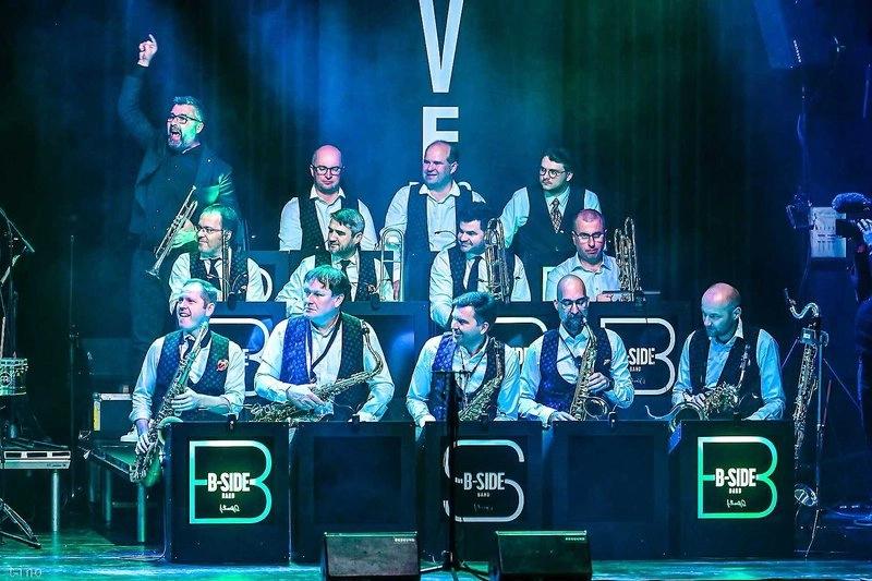 B-Side Band 20 let ft. Nikola Mucha, Jan Kolařík, Lukáš Janota, Martin Kudlička, Vojtěch Svatoš