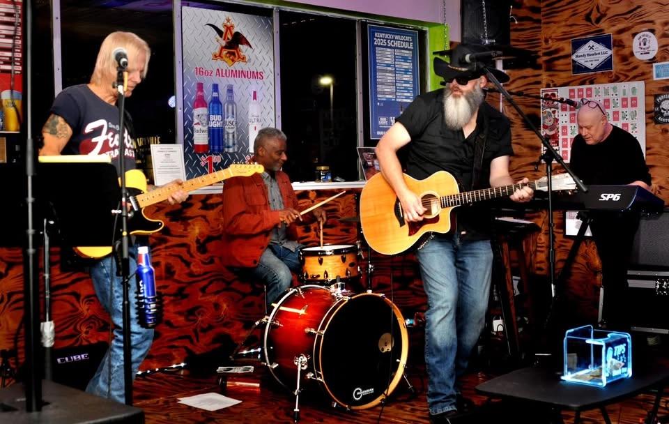 WDW at Derby City Pizza - Highview