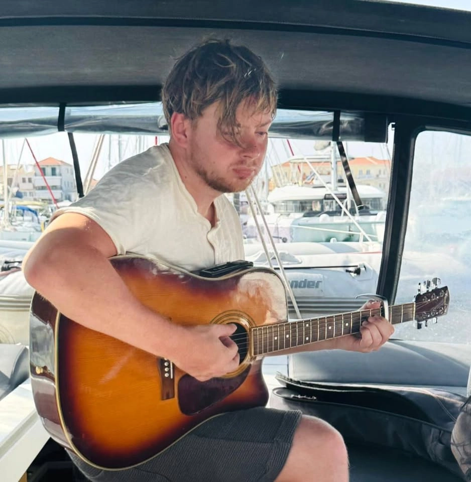 Live finger style guitar/ HONZA VODIČKA