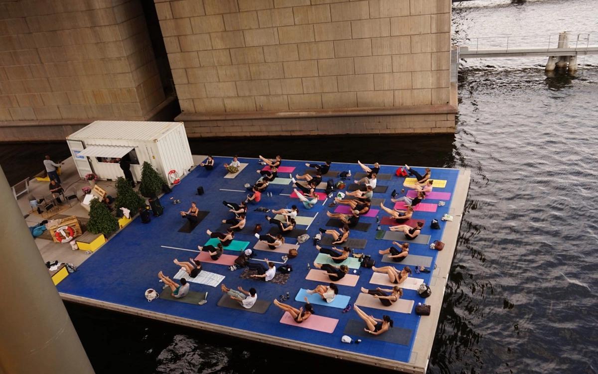 Yoga med Sunrise Flow & Sound