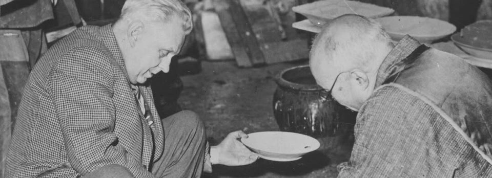 Guidad visning: Wilhelm Kåge & Shōji Hamada