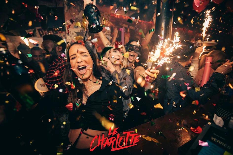 Love In Paris - Night Party