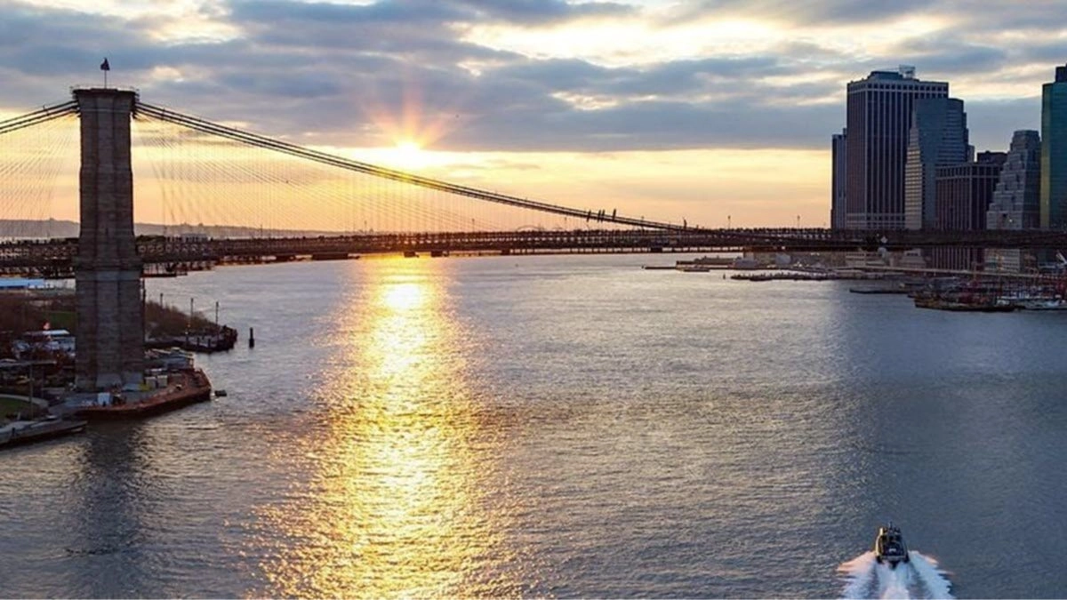 Yacht Party Sunset Cruise (DJ, Dancing, Drinks)