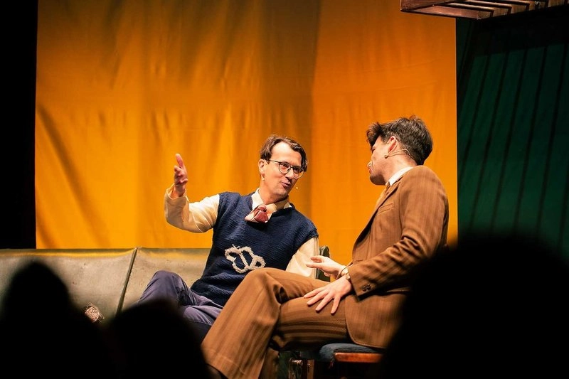 Vosto5: Kupé ve Vzletu