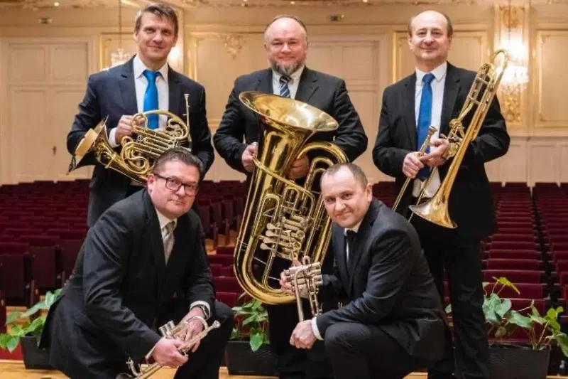 Orfeus Voices and Brass