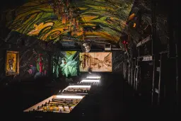 2.04. đ Erasmus Dog Bar Thursdays