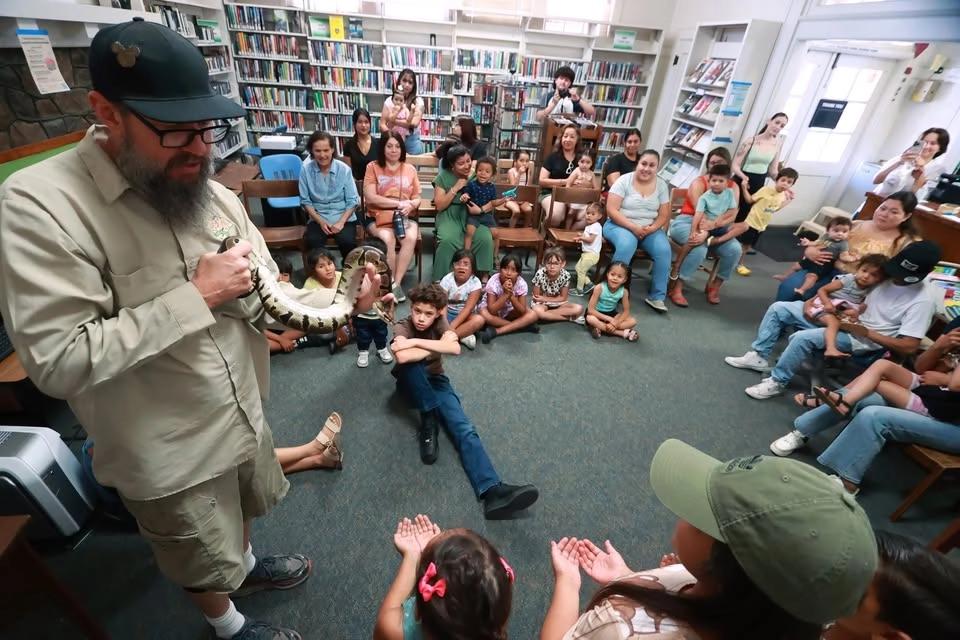 Kingsburg Library 2 FREE SHOWS