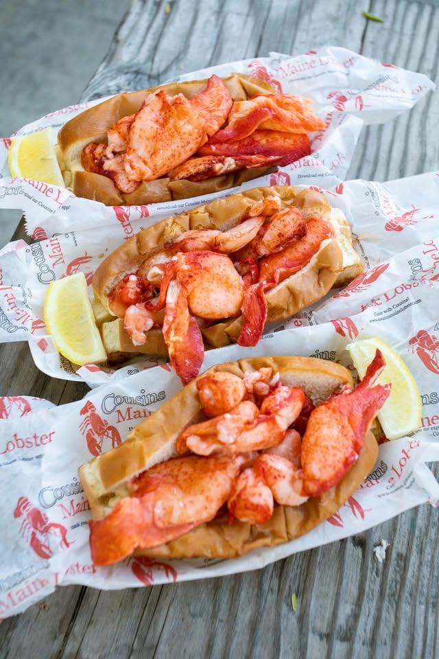 Cousins Maine Lobster at Town Square