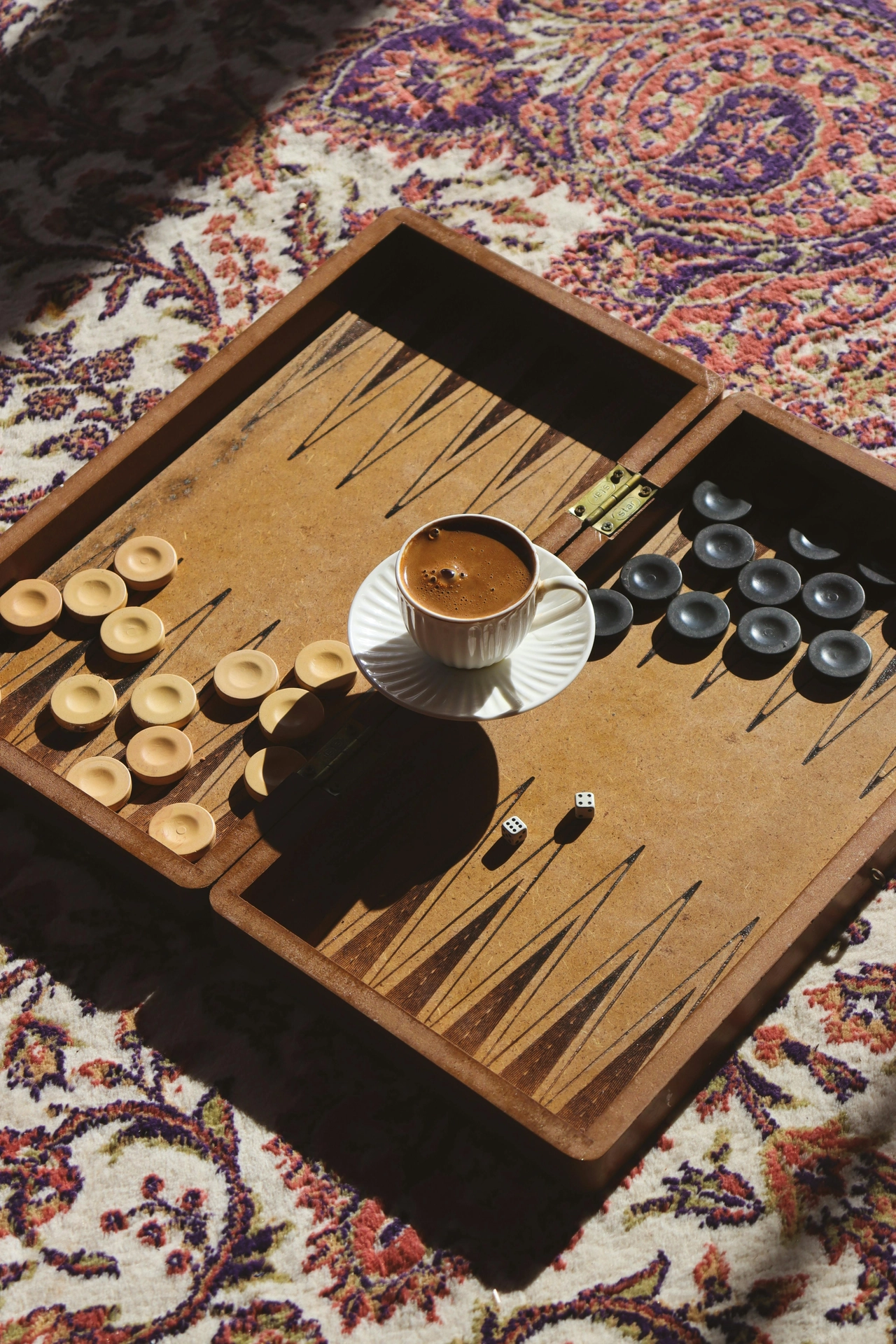 NeueHouse Backgammon