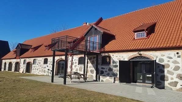 Välkommen till sommarens stora auktion i Näsby Gård