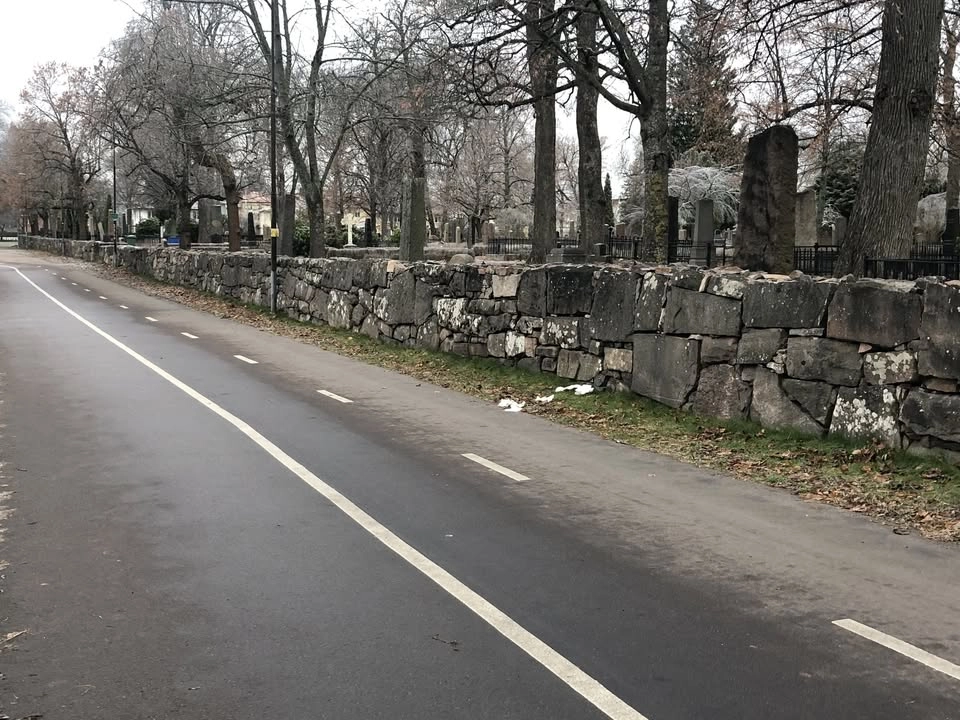 Guidning vid Metakapellet: Gatunamn i Karlstads historia.