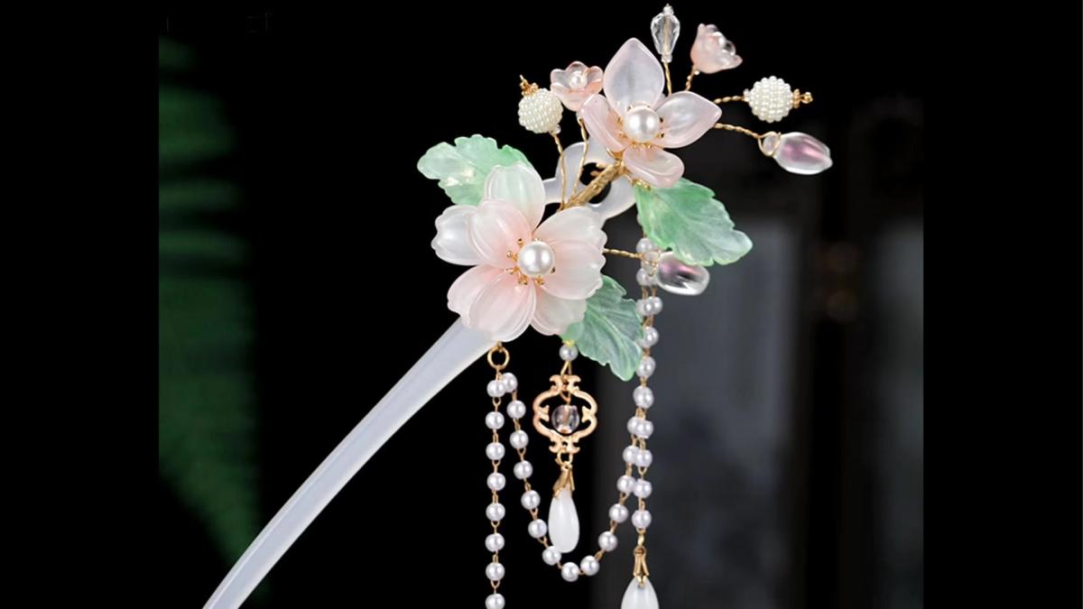 Chinese Hanfu Hairsticks making. Hair accessories Fashion Cosplay Asian art