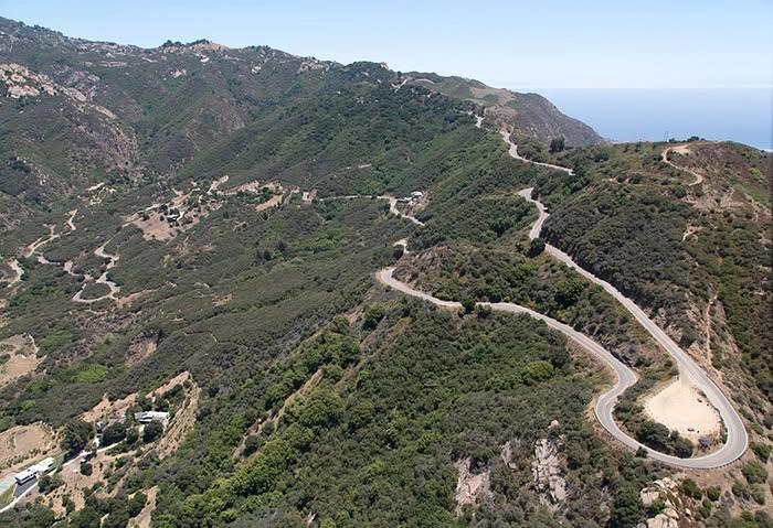 Drive & Dine: Calabasas to the Old Place via The Snake