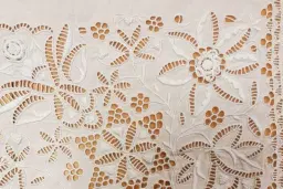 Výšivka v kurze: Na rezance