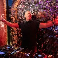 Irvine Welsh & others DJ Set