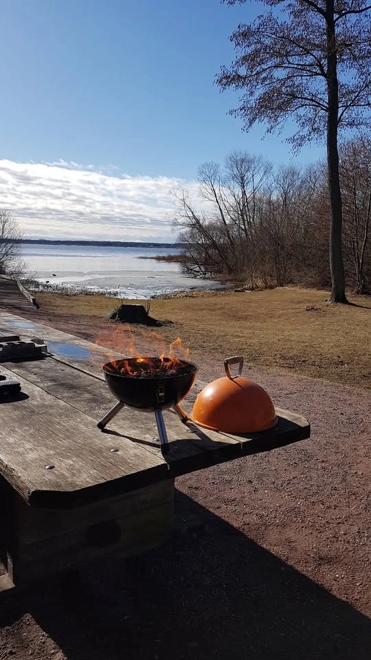 Grillning och tipsrunda på Ekenabben