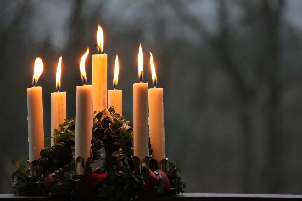 Familjelördag - Kreativa Lucia