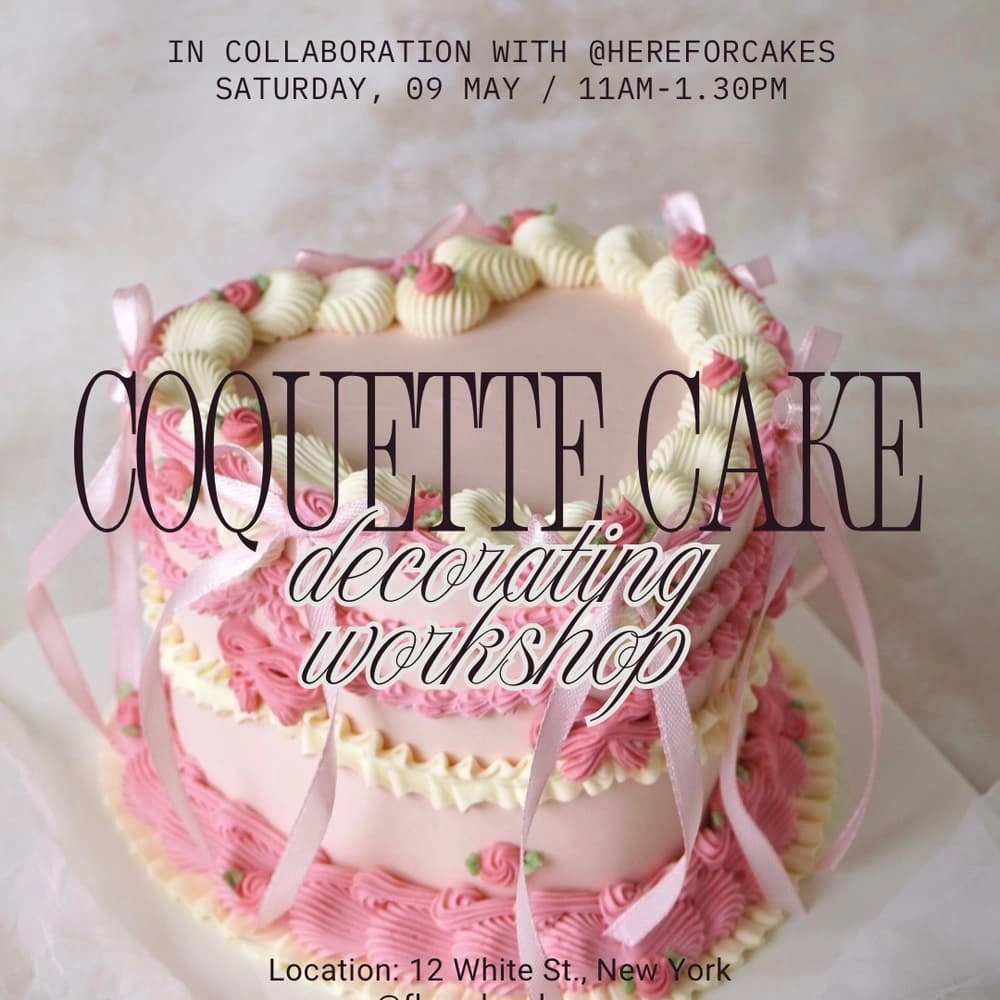 Coquette Cake Decorating 🎀🤍