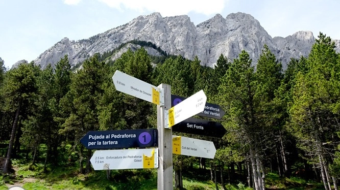 🍃🌸 PEDRAFORCA 360º - Volta completa a la muntanya ⛰️ (🥾Nivel intermedio)