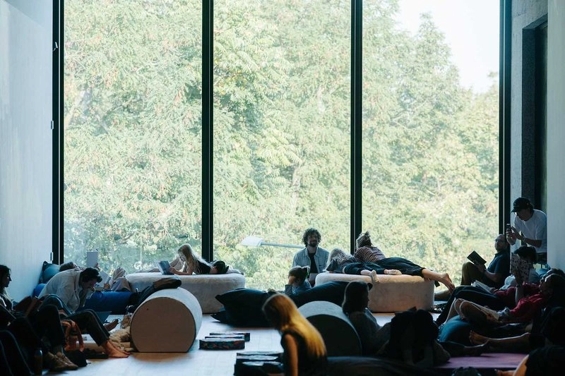 GOODGOOD x Kunsthalle Praha: Ambient READ