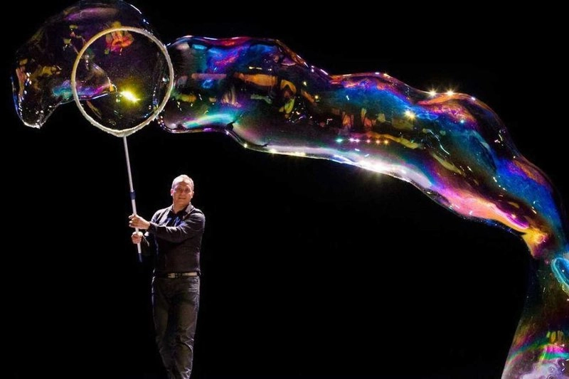 Bubble show