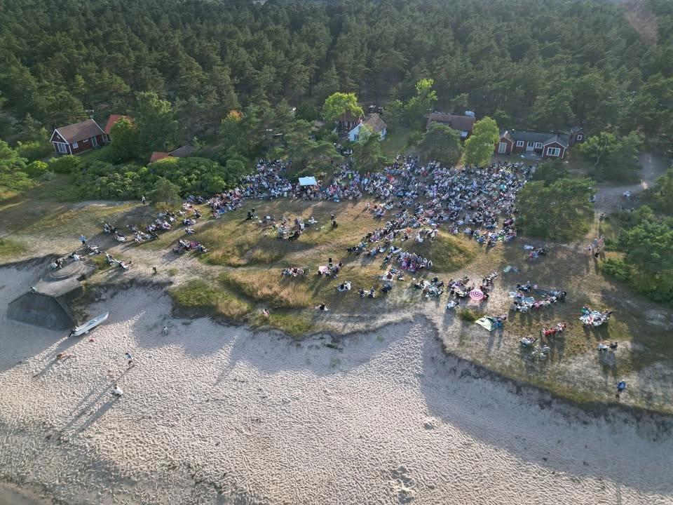 Allsång med Olseröds Badorkester