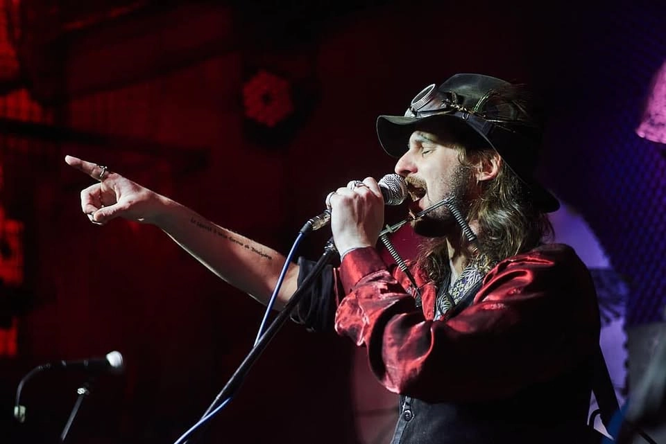 Noah’s post Easter Richy Happy Bar concert