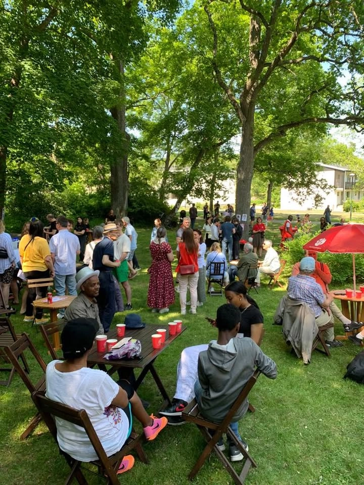 Familjefest på Jakobsbergs gård i Bredäng