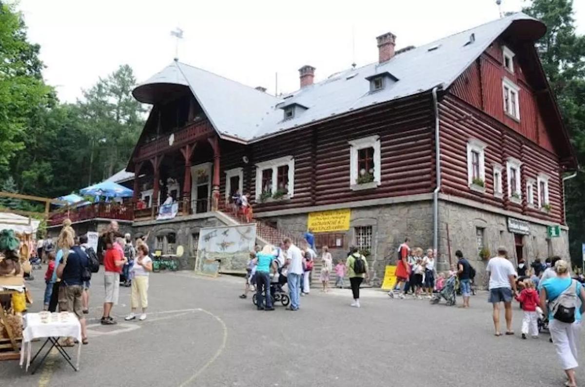 Setkání Jeníčků a Mařenek v Perníkové chaloupce 2026