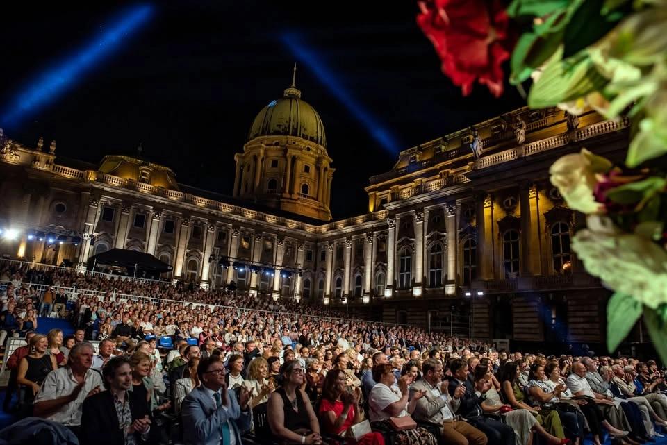12. Budavári Palotakoncert - Mindörökké operett 🎭✨