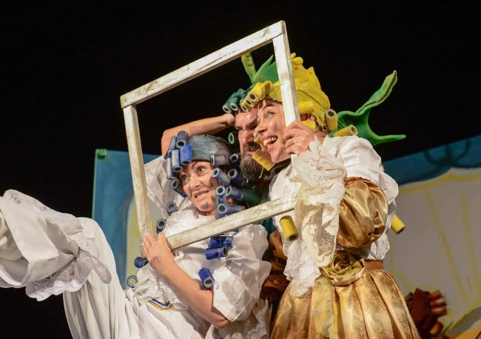 Făt-Frumos cel mofturos și un Zmeu întors pe dos - în Sala Studio a Teatrului Municipal