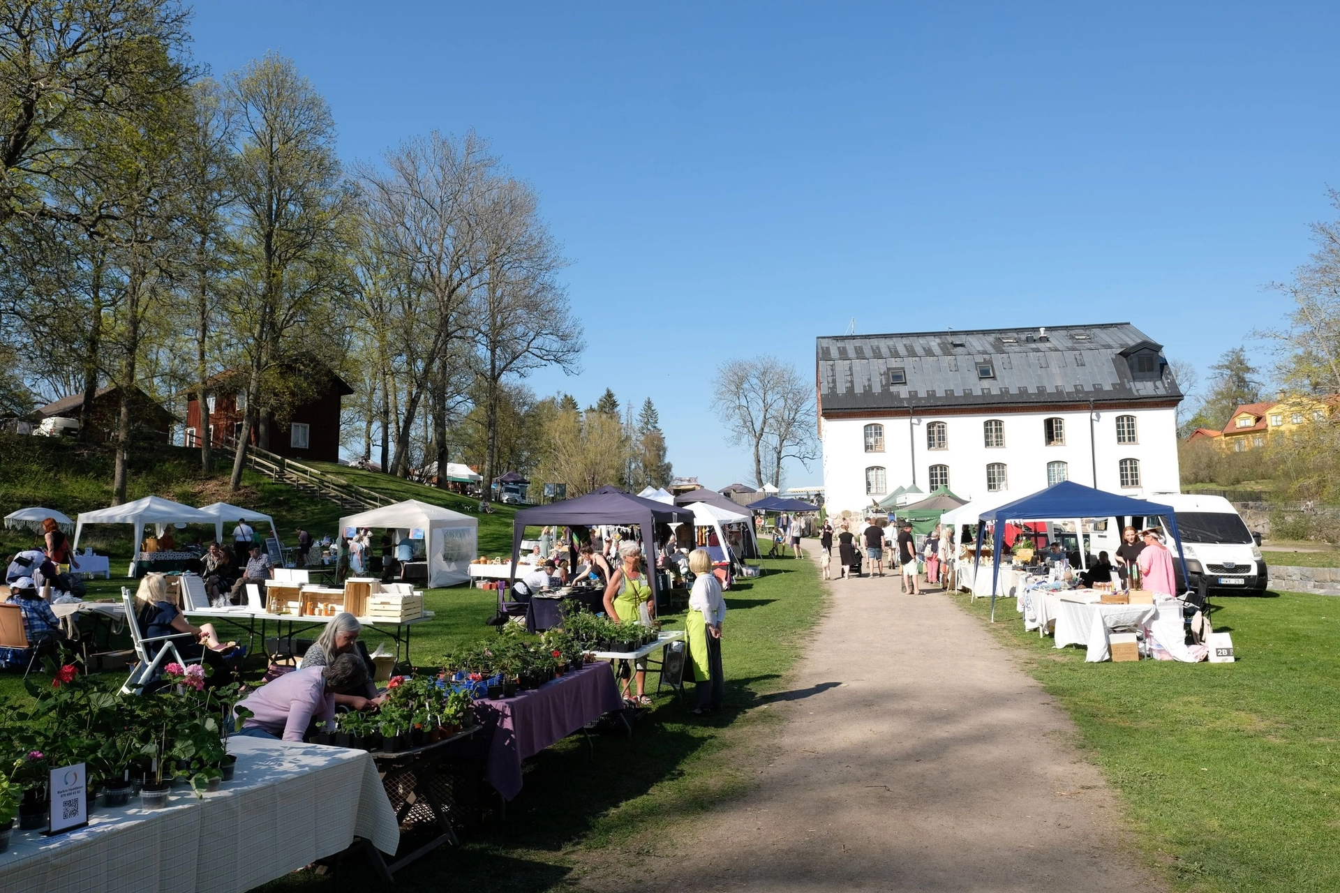 Vårmarknad vid Ulva kvarn