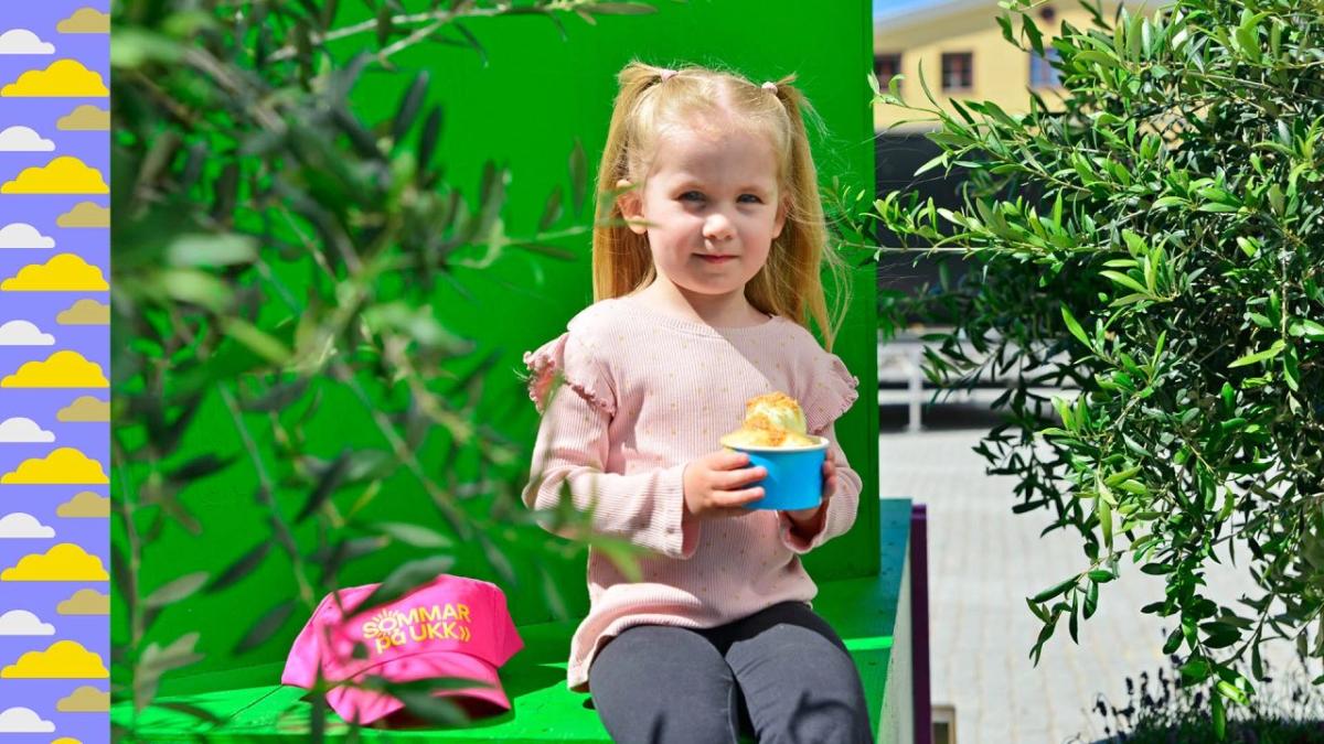 Häng på Lilla torget – Spela cornhole & njut av god mat